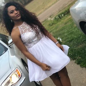 Daughter prom dress. Worn once. Size 9